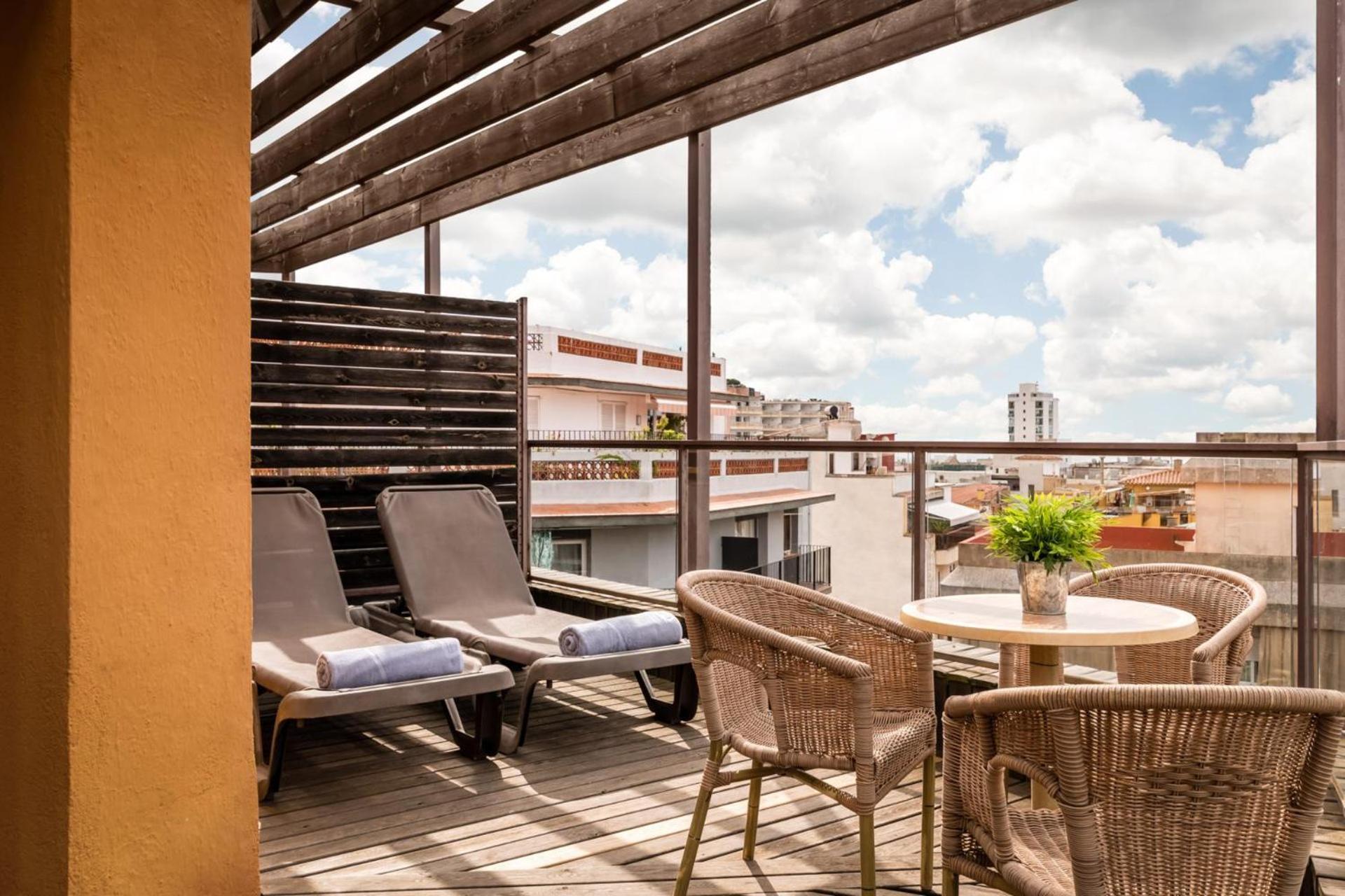 Alegria Plaza Paris 4*Sup Lloret de Mar Exterior foto