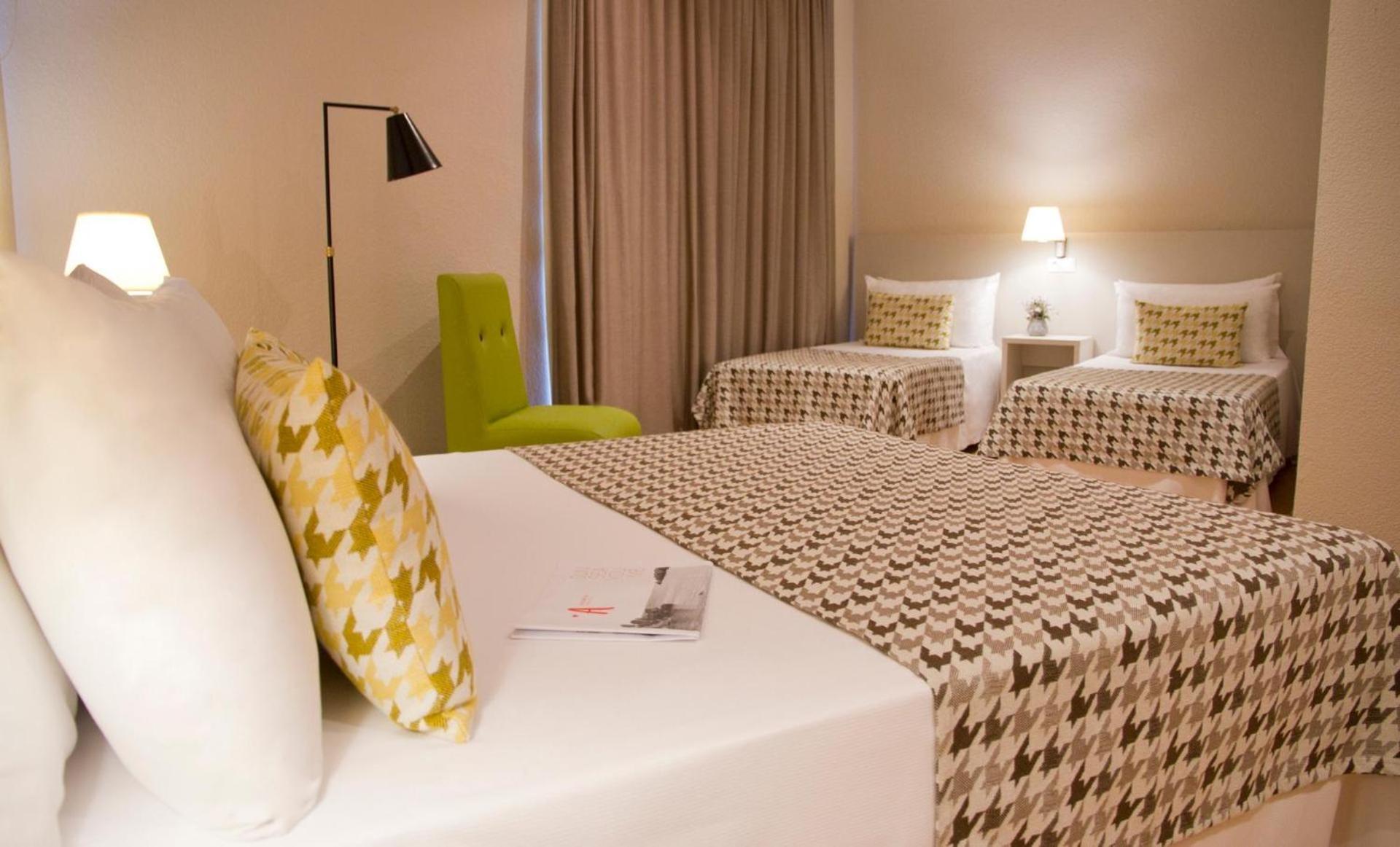 Alegria Plaza Paris 4*Sup Lloret de Mar Exterior foto