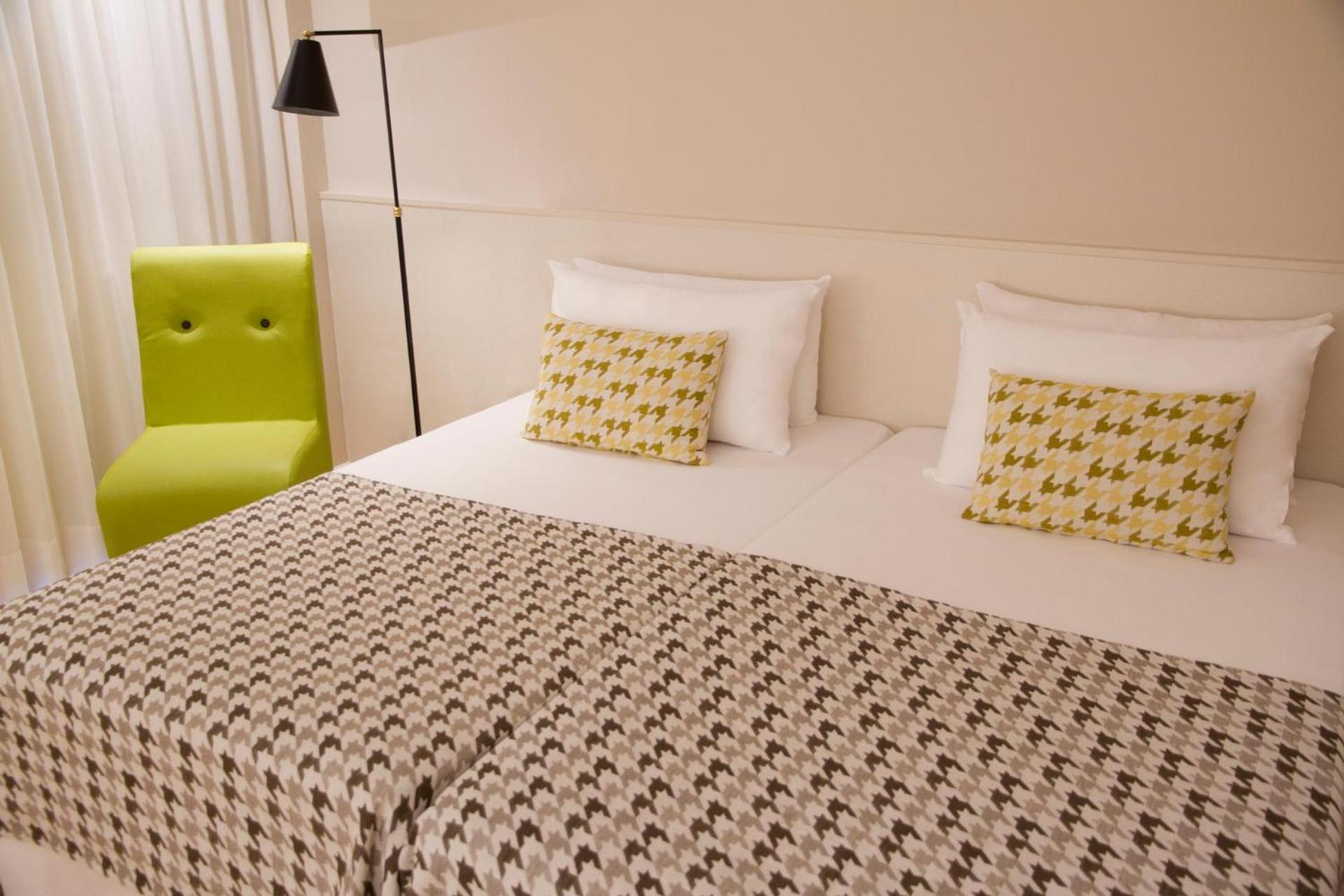 Alegria Plaza Paris 4*Sup Lloret de Mar Exterior foto