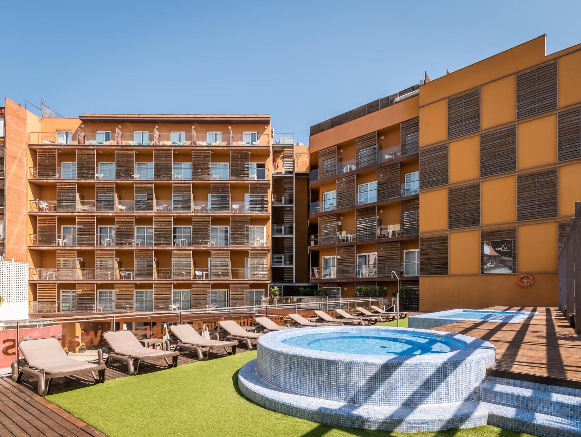Alegria Plaza Paris 4*Sup Lloret de Mar Exterior foto